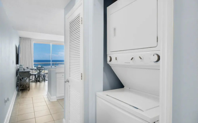 Majestic Beach Towers 1-314