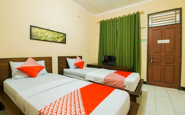 OYO 937 Mahessa Indah Homestay
