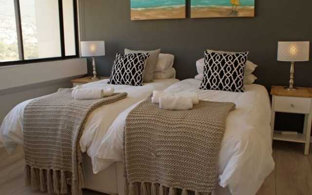 Gardens Centre Apartments