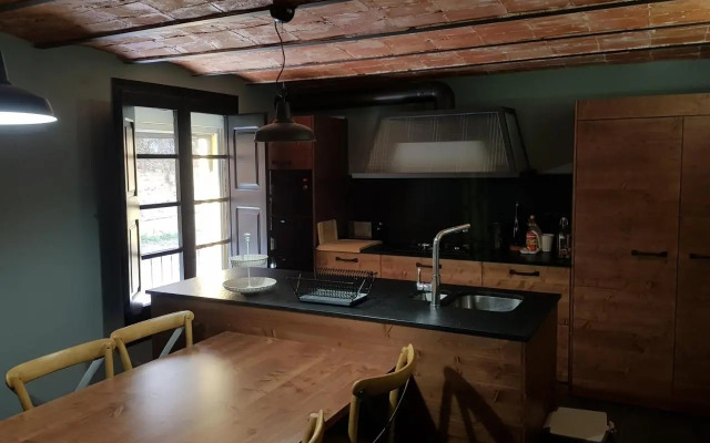 Amaroq Explorers BaseCamp