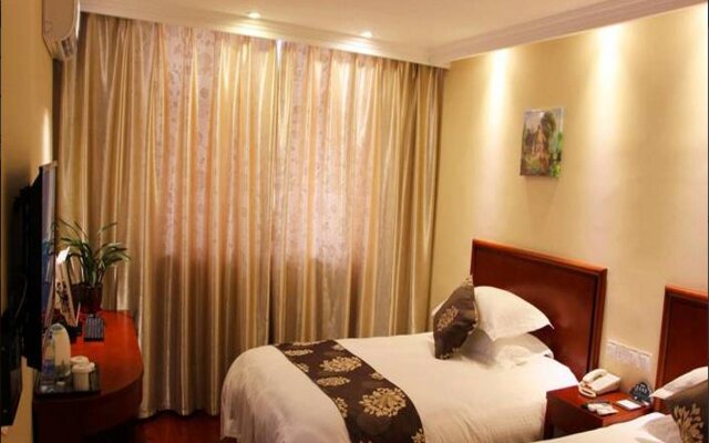 GreenTree Inn Huaian North Chengde Road Sakura Park Phoenix Palace Hot