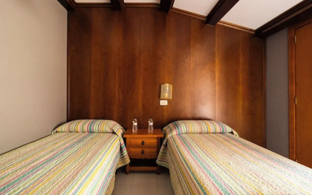 Hostal Cafeteria Los Valles