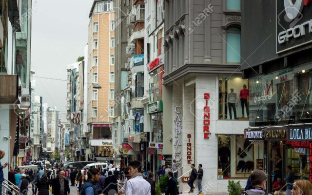 Mi̇r Comfort Hotel