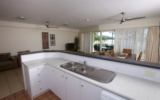 Mariners North Holiday Apartments