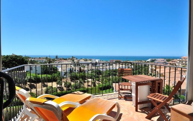 Topfloor Apartment in Las Colinas Ref 52