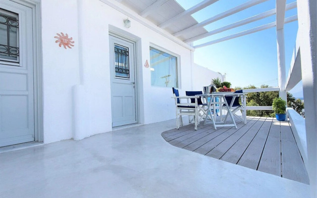 Melesios Mykonos Town Studios