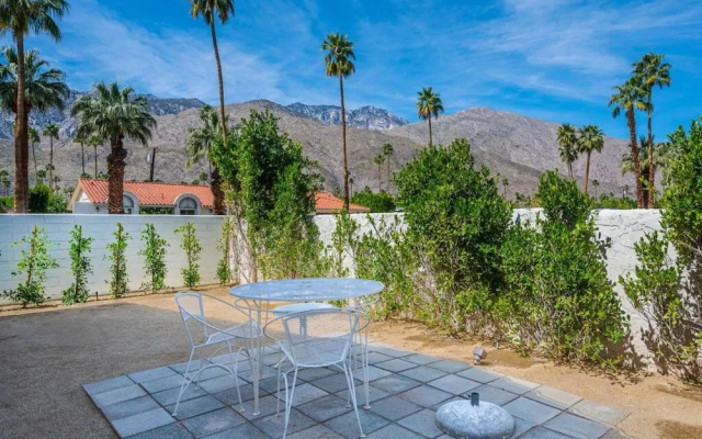 Mountain View Mid-century