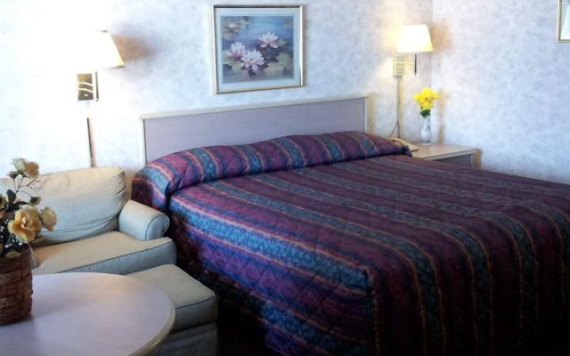 Sun Valley Inn & Suites