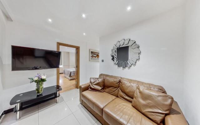 Bryanston Apartments