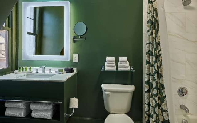 The Partridge Inn Augusta, Curio Collection by Hilton