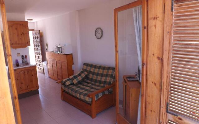 Studio Sea View Med Syndicate 8