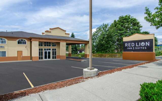 Red Lion Inn & Suites Des Moines