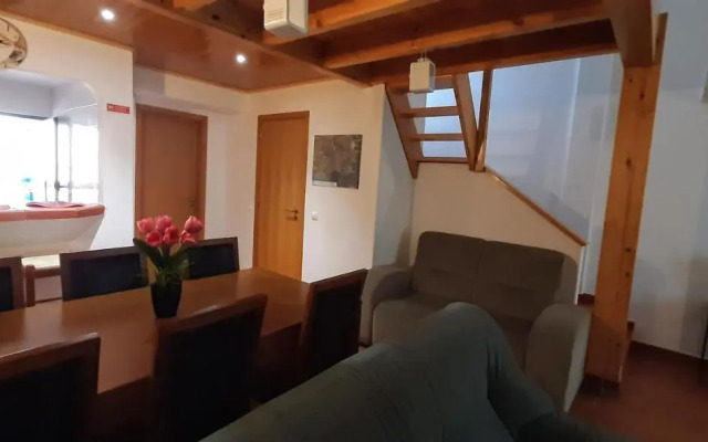 The Tree House 96C - Lagos