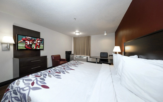 Red Roof Inn & Suites Savannah Airport