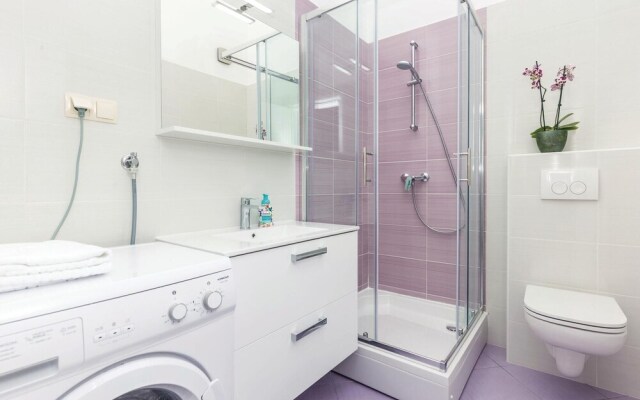 Stunning Home in Kostrena With Wifi and 2 Bedrooms