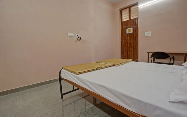 Sri Rugmani Residency by OYO Rooms