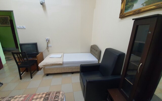 SPOT ON 90138 Hotel Elwarda Klcity