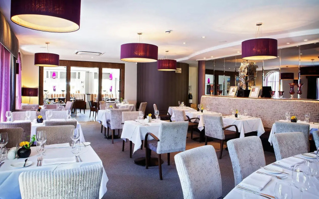 315 Bar And Restaurant