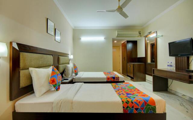 Fabhotel Staywell