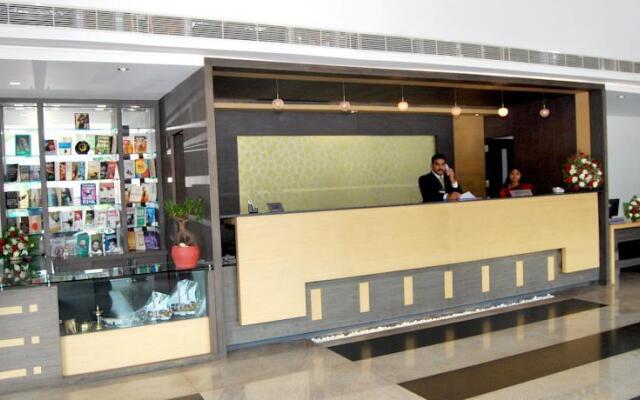 Hotel Monad