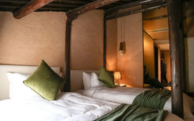 Yangjiatang Seclusive Genealand