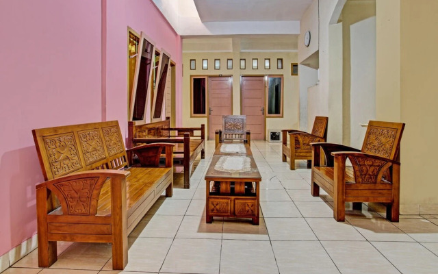 OYO Life 92663 Karmel 6