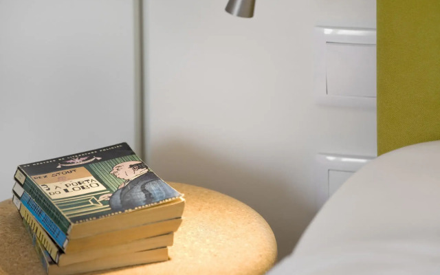 Lisbon Serviced Apartments - Ascensor da Bica
