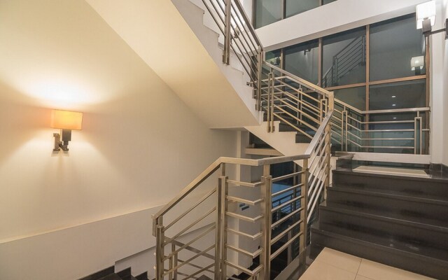 Naval Hotel by RedDoorz