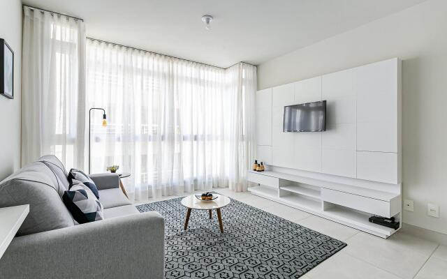 Novo e moderno em localização privilegiada #CA41