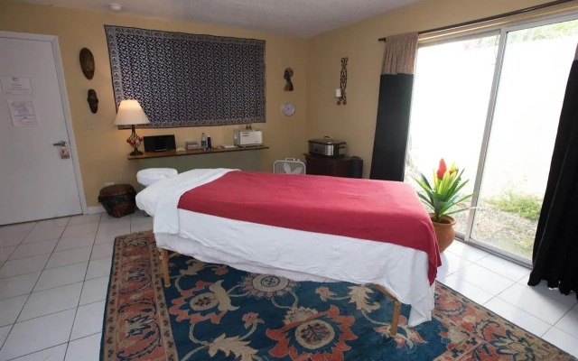 Secret Harbour Beach Resort