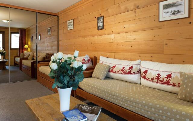 Savoyards and rustic studio in the heart of Val d'Isère