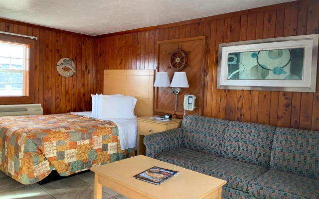 Seahorse Inn and Cottages