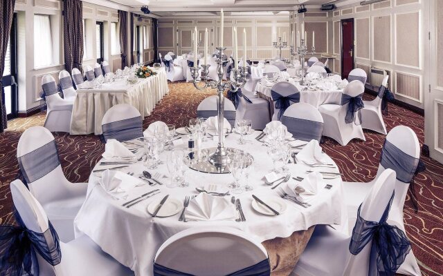 Mercure Livingston Hotel