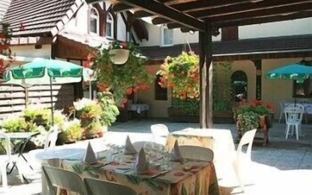 Doubs Rivage