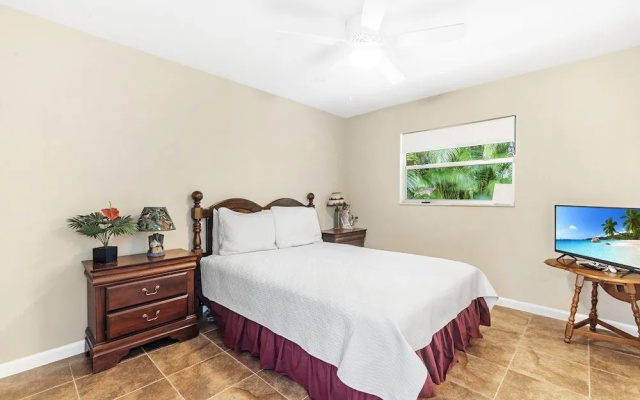 River Oasis by Distinctive Beach Rentals