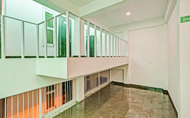 Flagship 84856 Hotel Krishna Stays