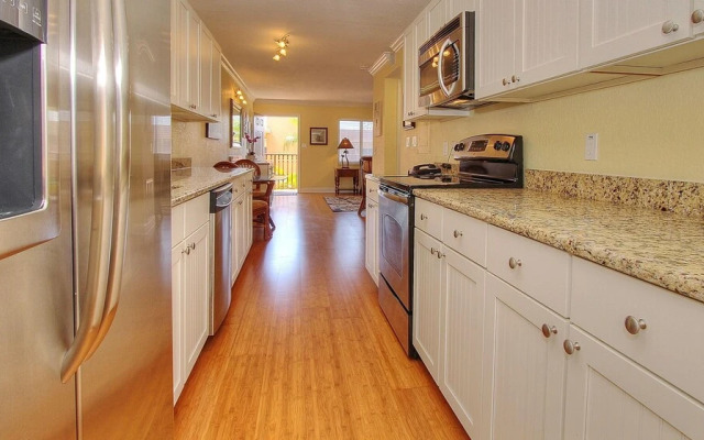 Westwinds 303 by Teeming Vacation Rentals