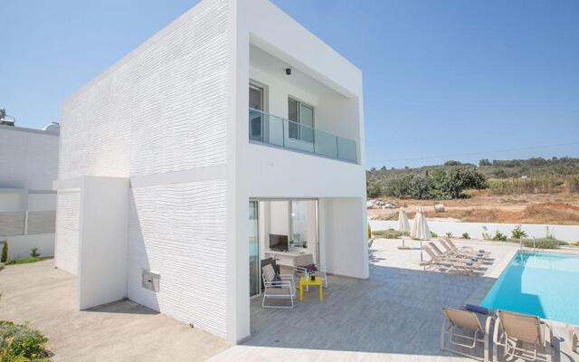 Villa Ochosto Eos - Luxury 5 Bedroom Protaras Villa with Private Pool - Close to the Beach