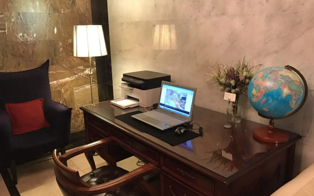 Orsay Business Hotel