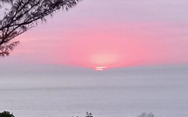 Henry's House on Sea