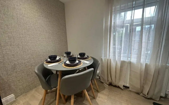 The Hideaway Haven With Private Self Check-in