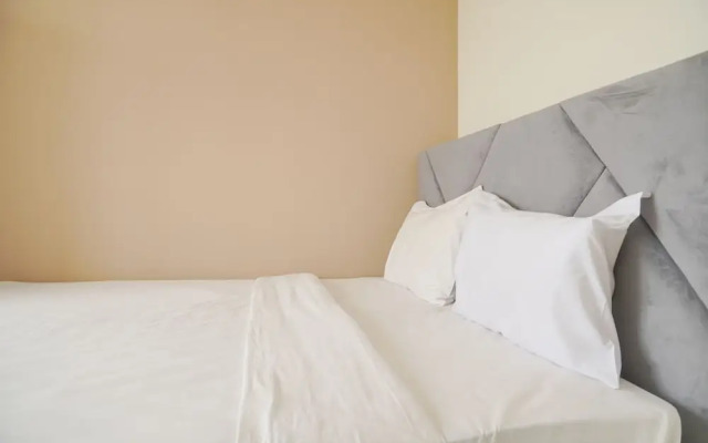 Strategic And Best Deal 2Br Bassura City Apartment Near Mall