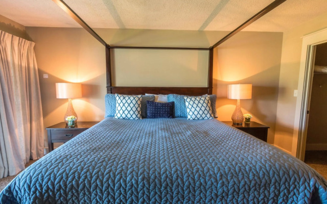 Edgewater Golf Villa 201