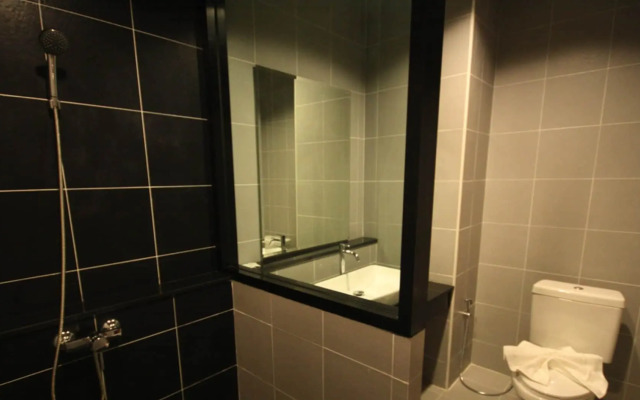 Seven Bee Boutique Hotel