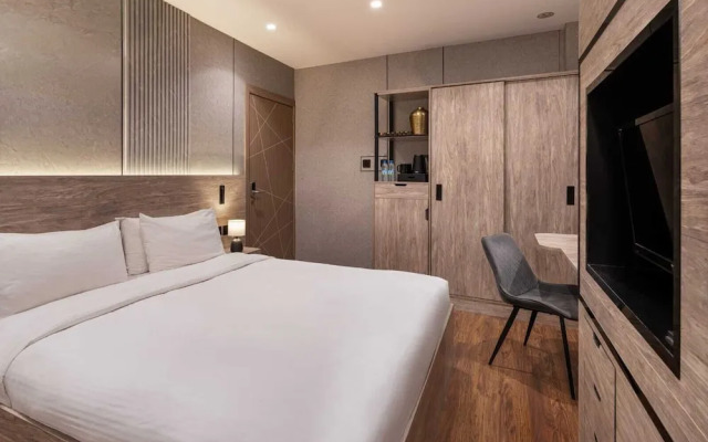 Regency Inn