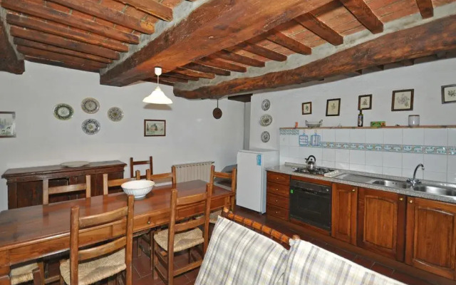 Borgo Elena