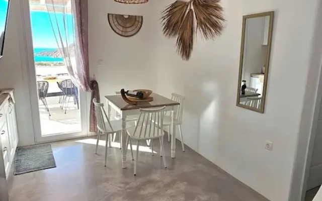 Mykonos4Islands Seaside Homes and Suites