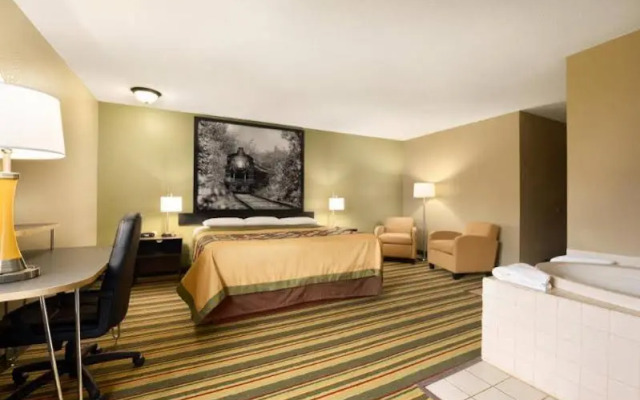 Super 8 By Wyndham Rantoul