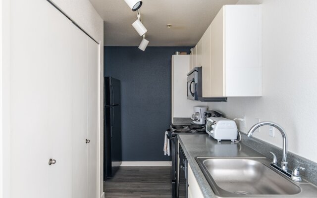 Tempe Luxury Apartments by WanderJaunt