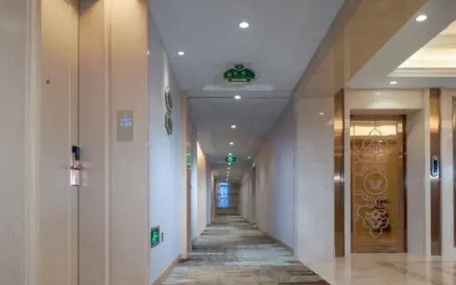 Vienna International Hotel